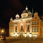 Starogdanski Przy Ul Dlugiej Apartmán